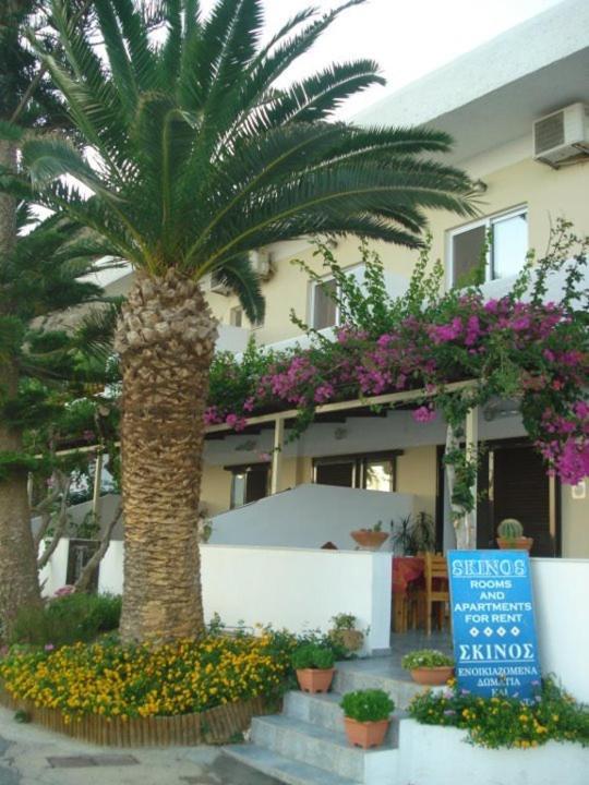 Skinos Apartments Плакиас Екстериор снимка